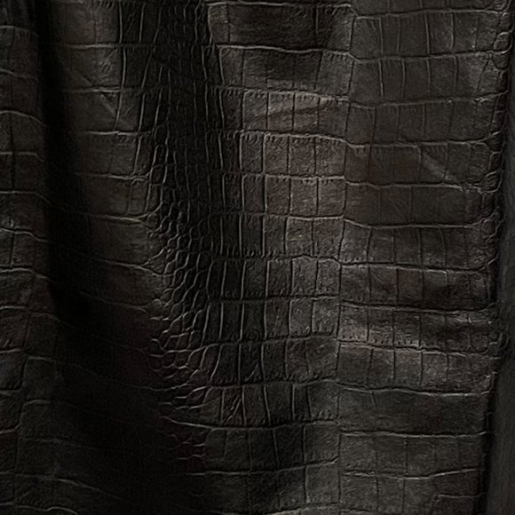 Danier Black Size 8 Black Crocodile Butter Soft Leather Pencil Skirt EUC - Picture 4 of 9